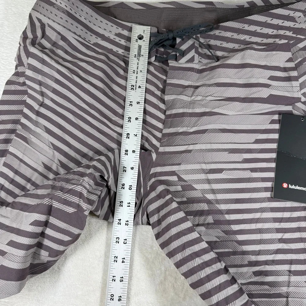 Lululemon‎ Mens Current State Board Short 9 Espresso Striped 34 LM7B07S NEW